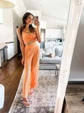 Load image into Gallery viewer, PLISSE PEACH PANTS SET