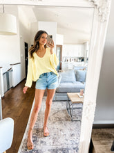Load image into Gallery viewer, YELLOW KNIT OVERSIZED SWEATER