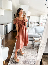 Load image into Gallery viewer, PUFF SLEEVE MIDI DRESS