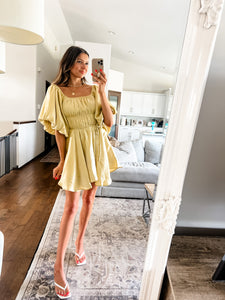 BUBBLE SLEEVE FLARED MINI DRESS