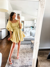 Load image into Gallery viewer, BUBBLE SLEEVE FLARED MINI DRESS