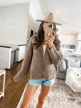 Load image into Gallery viewer, ANDERSON COZY CARDIGAN (S-XL)