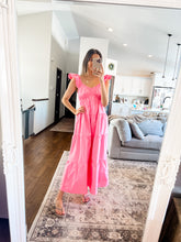 Load image into Gallery viewer, BEVERLY MAXI DRESS