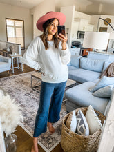 Load image into Gallery viewer, CLOUD CREW NECK